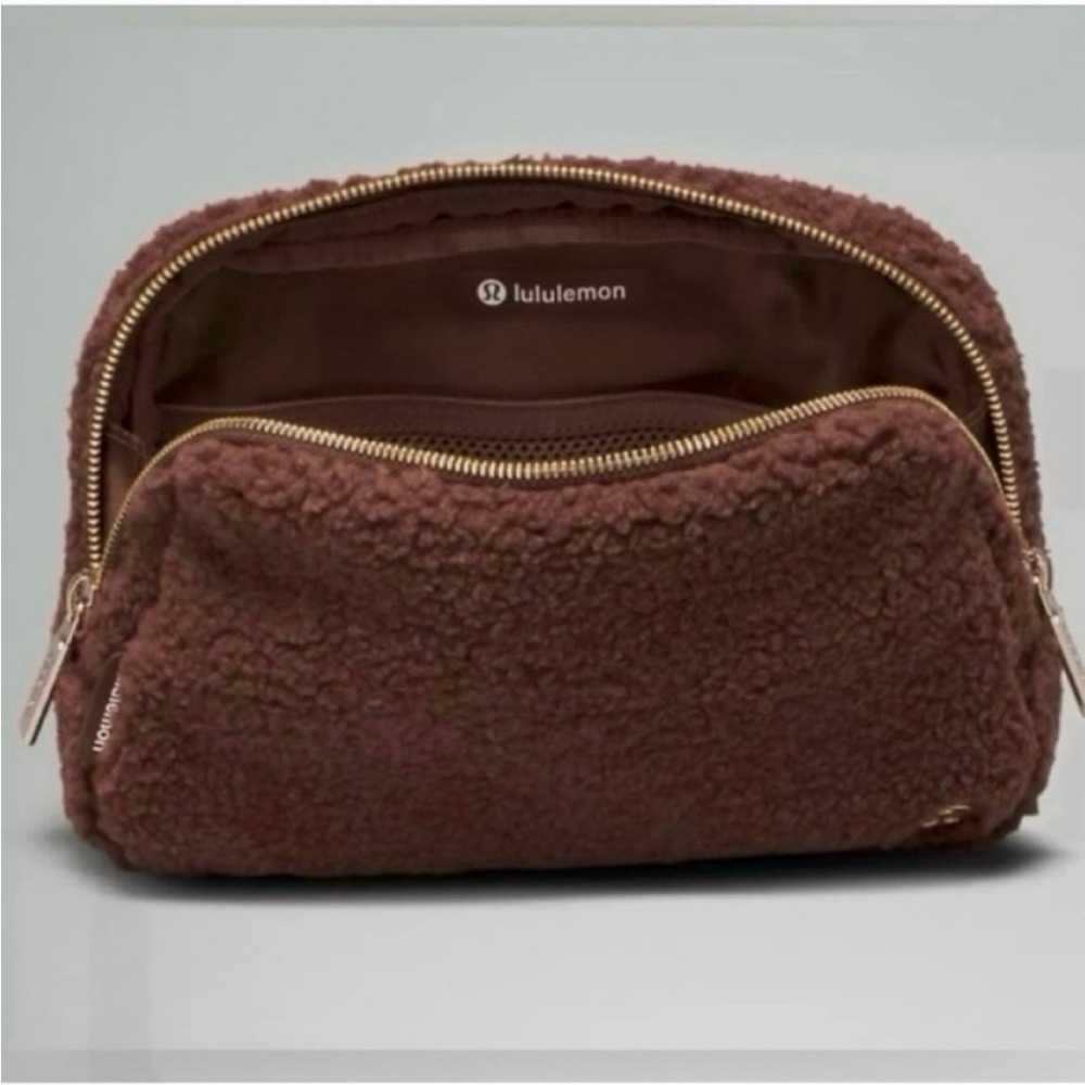 NWT- Lululemon Everywhere Belt Bag Large 2L Brown Fleece - Picture 6 of 13